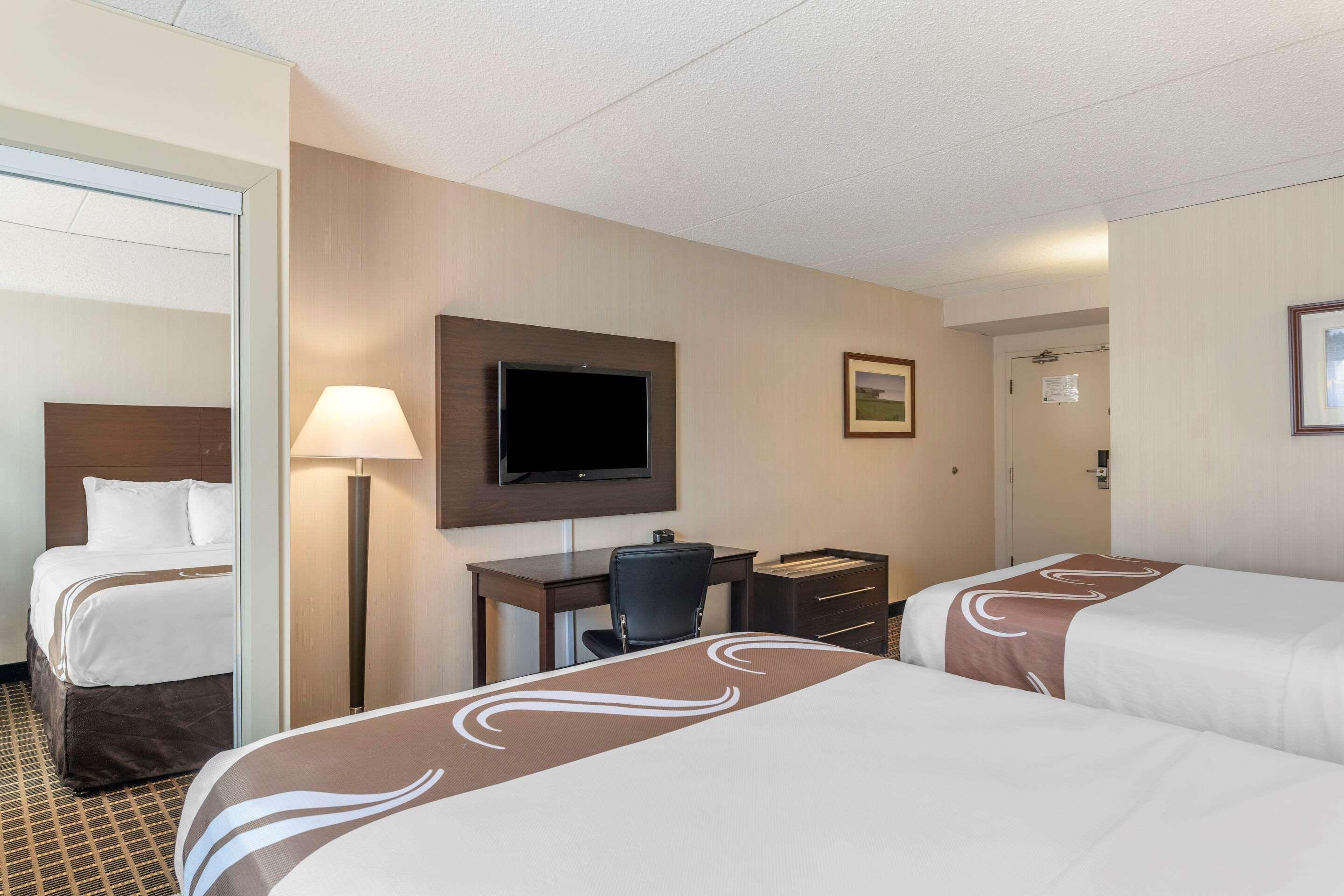 Quality Inn & Suites Garden Of The Gulf Summerside Esterno foto