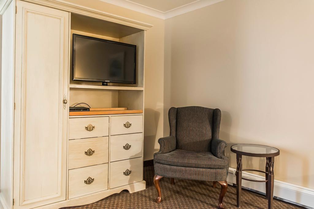 Quality Inn & Suites Garden Of The Gulf Summerside Esterno foto