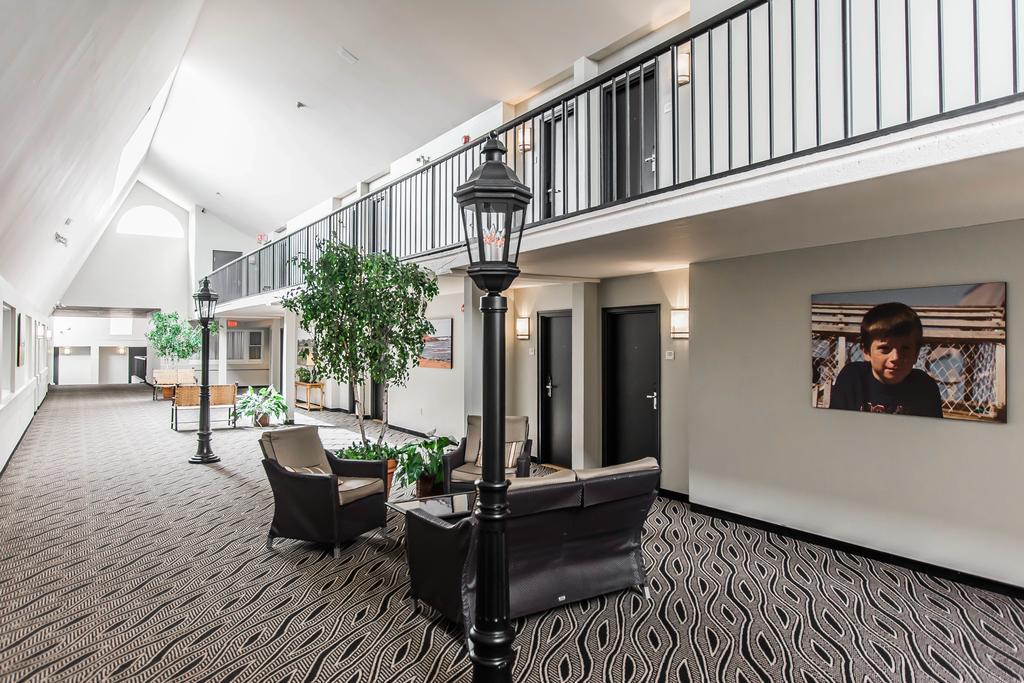 Quality Inn & Suites Garden Of The Gulf Summerside Esterno foto