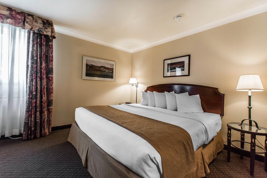 Quality Inn & Suites Garden Of The Gulf Summerside Esterno foto