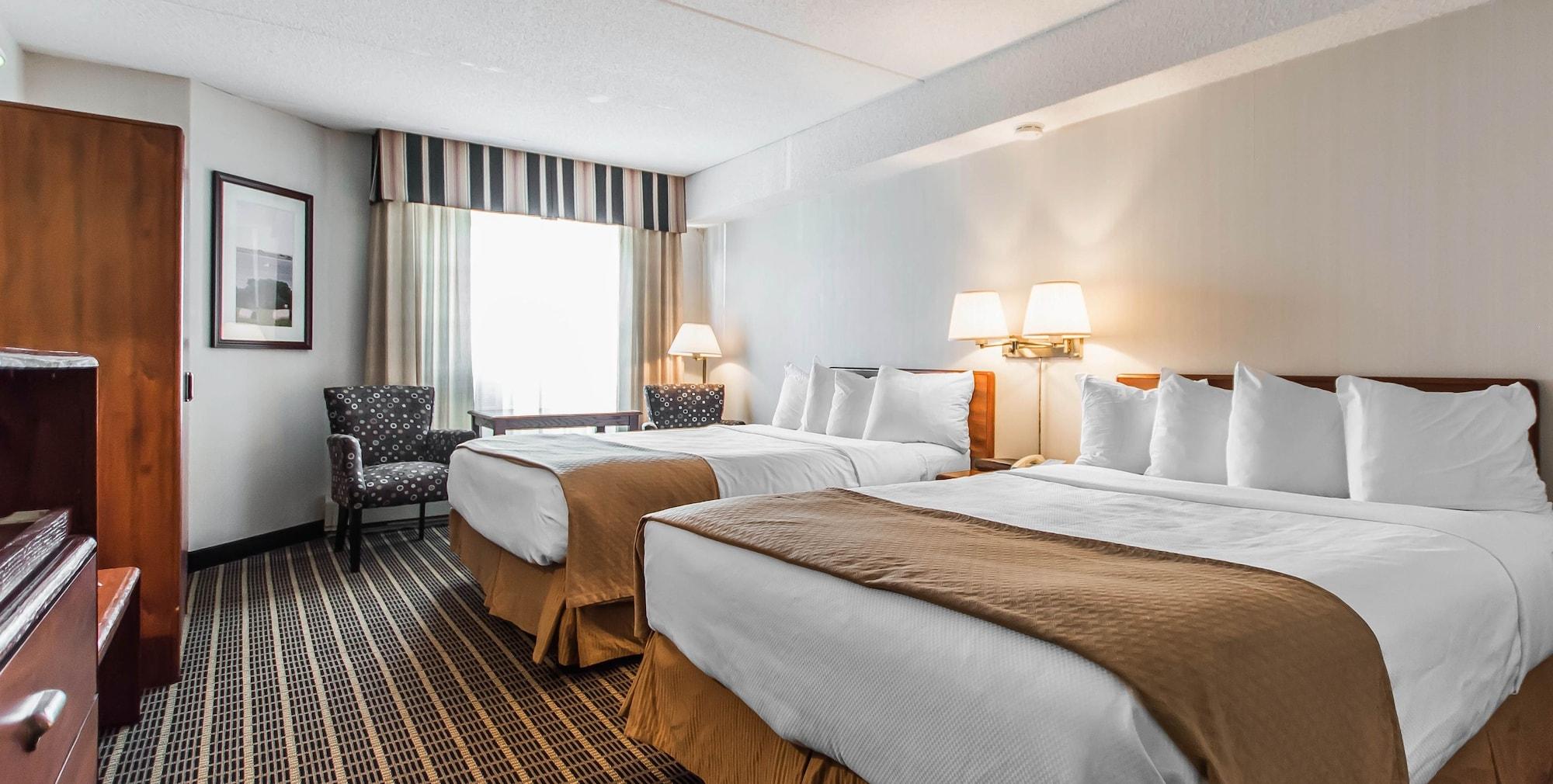 Quality Inn & Suites Garden Of The Gulf Summerside Esterno foto