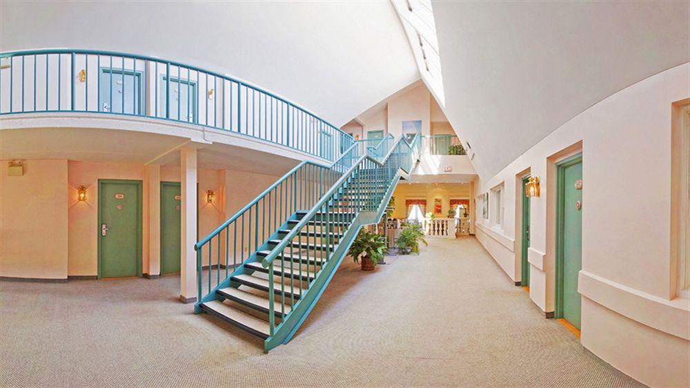 Quality Inn & Suites Garden Of The Gulf Summerside Interno foto